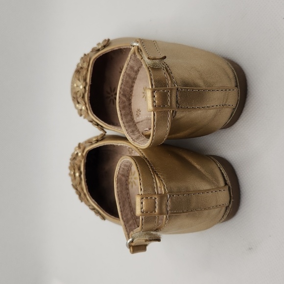 Self Esteem Gold Garden Ballet Flats Ankle Strap Girls Size 6 - Picture 5 of 10